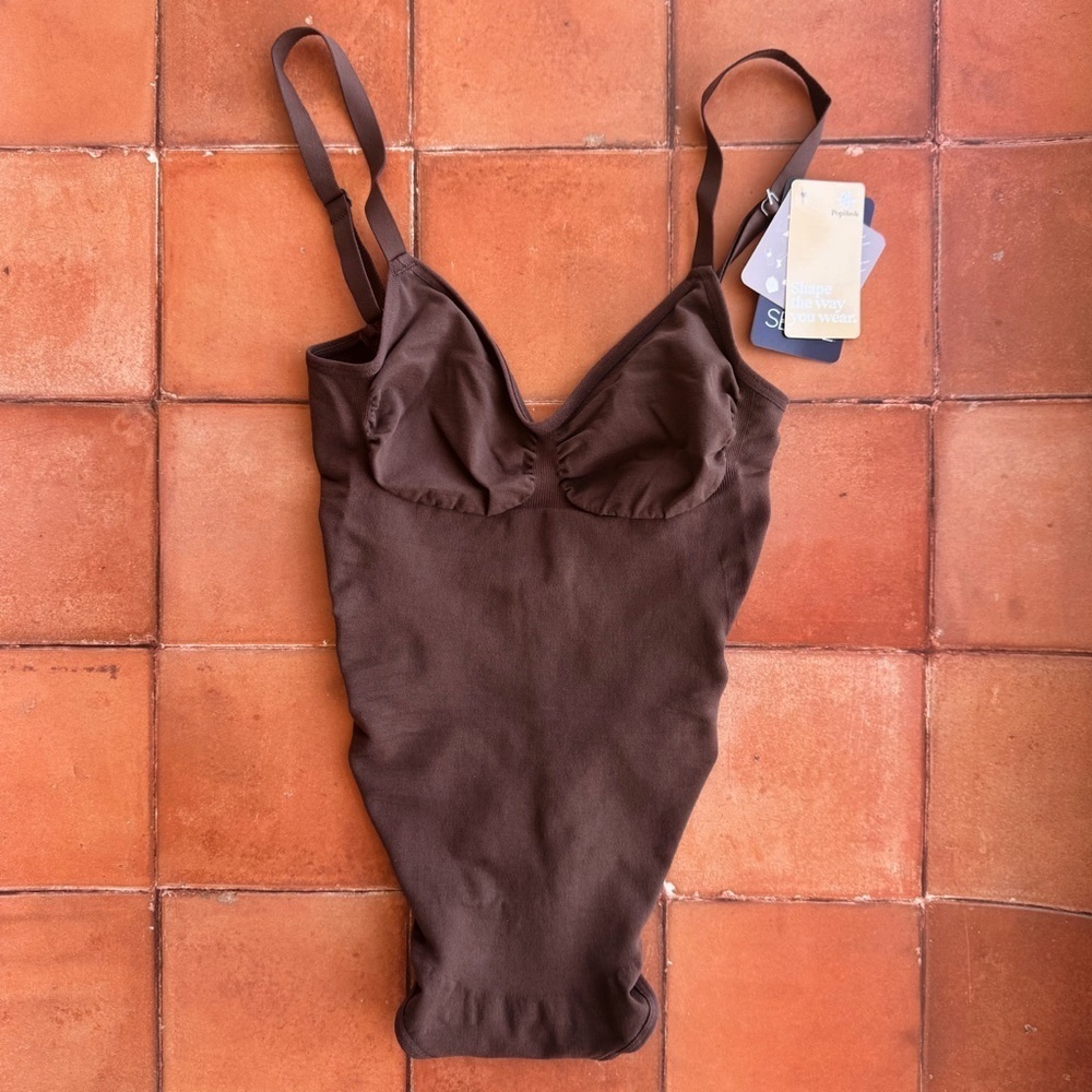 Sz M/L Popilush Shapewear Seamless Low Back Tummy Control Thong Bodysuit NWT